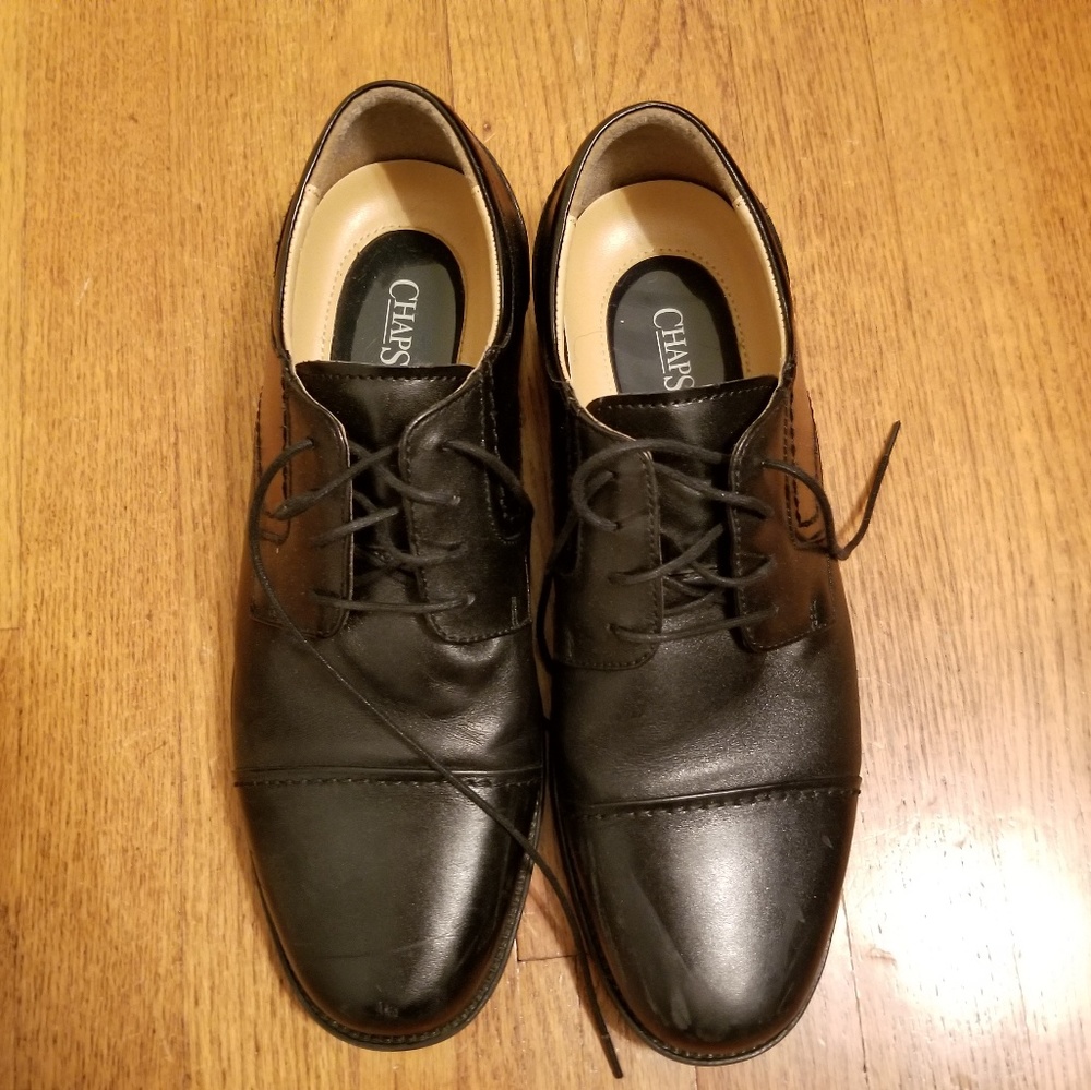 Chaps Black Dress Shoes